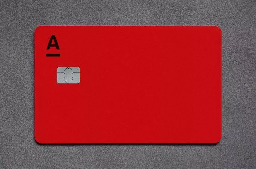Бесплатная дебетовая карта для оплаты на маркетплейсе Алиэкспресс